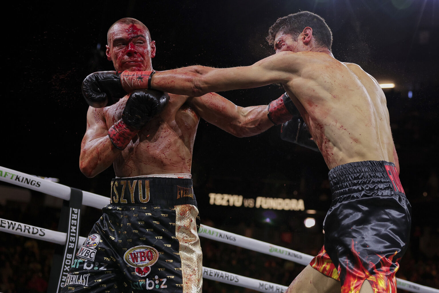 Sebastian Fundora Clinches WBC & WBO Titles in a Thrilling Victory Over ...